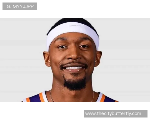 布拉德利比尔的篮球之路与未来展望：从新星到全明星的蜕变之旅