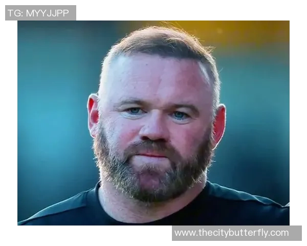 鲁尼晒出足球生涯重要时刻视频，感慨岁月匆匆，时光不负有心人