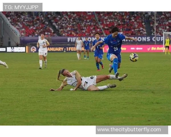 英格兰女足与荷兰女足激战正酣谁将赢得这场精彩对决